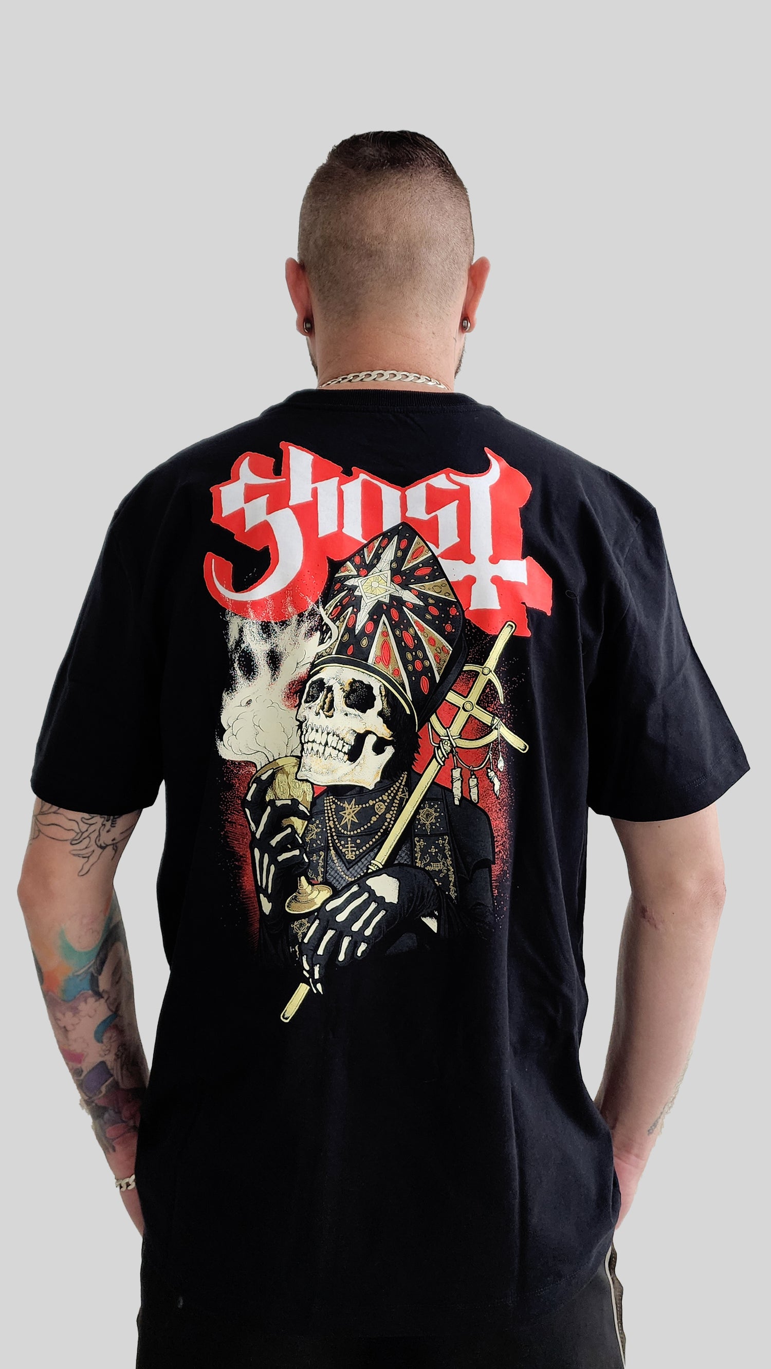 Camiseta Manga Curta Ghost Pope Chalice