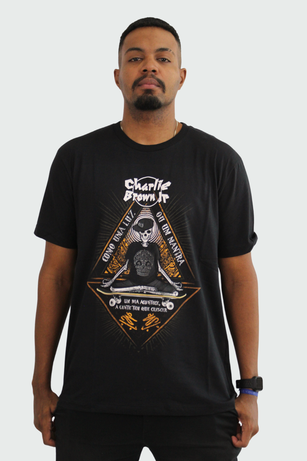 Camiseta Manga Curta Charlie Brown Jr. Como uma Luz Ou Um Mantra
